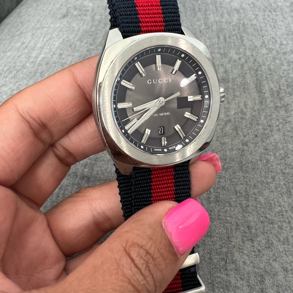 Gucci mens watch blue red stripe band